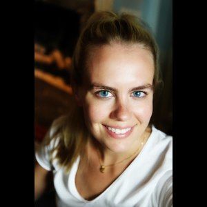 Meet your Posher, Elizabeth